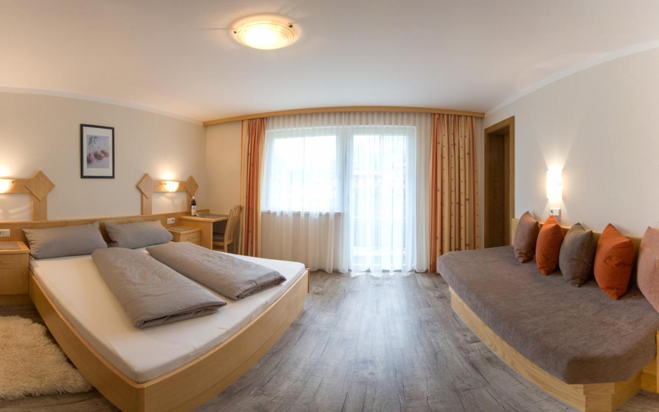 Haus Brigitta Apartment Tux Ngoại thất bức ảnh